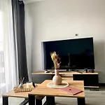 Apartman Modern & Cozy In In Perfect Location