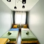 Modern & Cozy In In Perfect Location Varsó