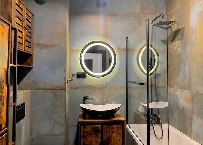 Modern & Cozy In In Perfect Location Apartment Warsaw