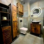 דירה Modern & Cozy In In Perfect Location