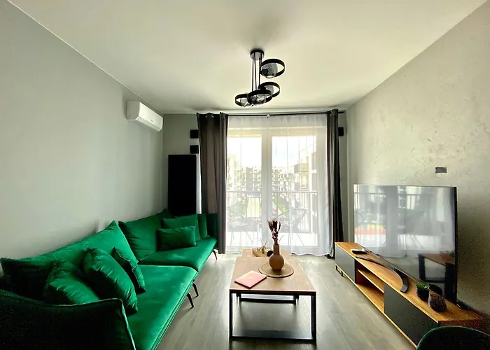Modern & Cozy In In Perfect Location Varšava